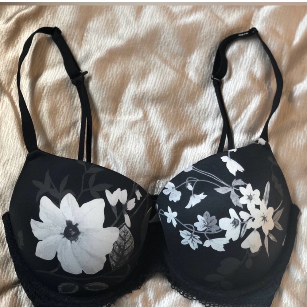 Auden bra 34 DD.